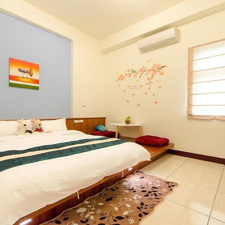 Encounter Hostel Kota Hualien Bagian luar foto