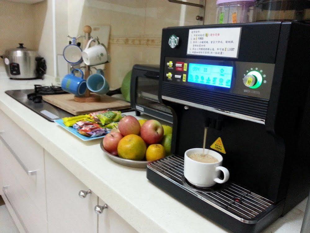 Encounter Hostel Kota Hualien Bagian luar foto